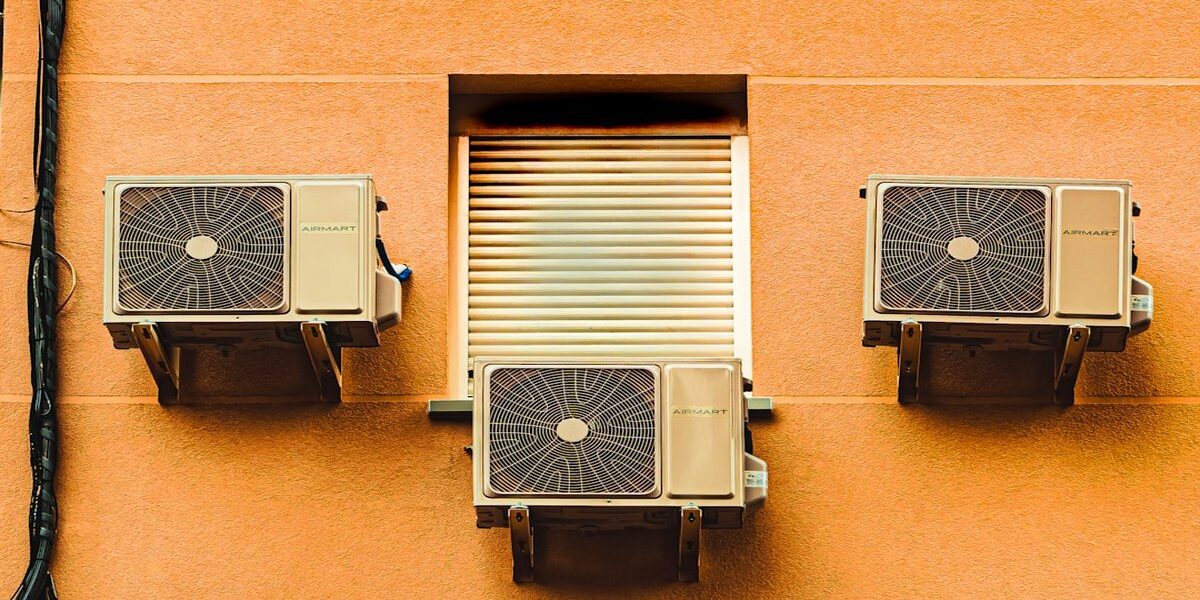Aire acondicionado por conductos en Alcorcón — cuánto cuesta y qué incluye